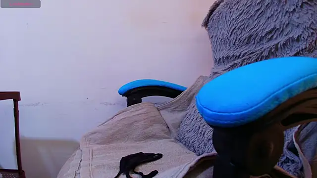 klylls squirt  online show from 1, 6, 2026