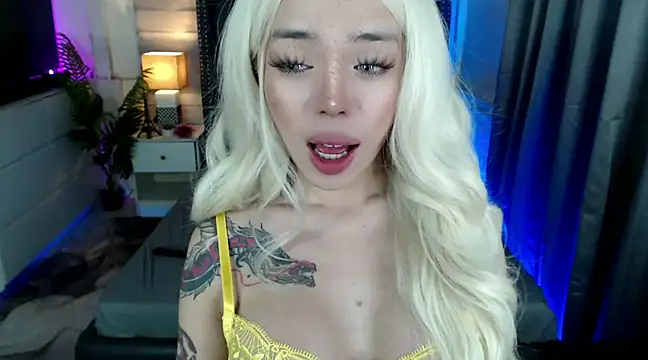 SweetCheska19 online show from 22, 1, 2025