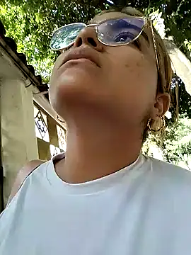 Mayssa Cute online show from 4, 12, 2024