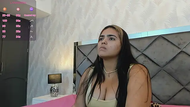 Mayssa Cute online show from 8, 1, 2025