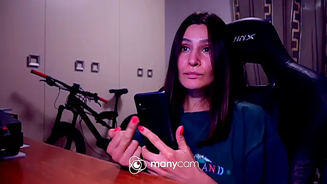 GodlyTheia online show from 26, 2, 2025