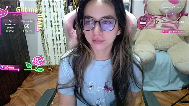 Maggie Fox3 online show from 21, 9, 2025