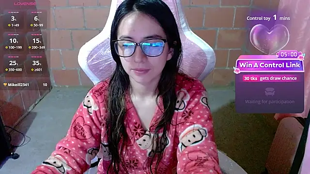 Maggie Fox3 online show from 18, 5, 2026