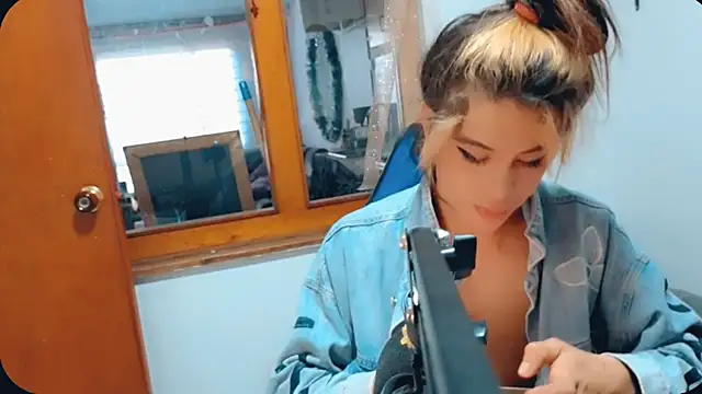 stormytt  online show from 18, 12, 2024