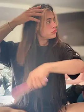 stormytt  online show from 14, 1, 2025