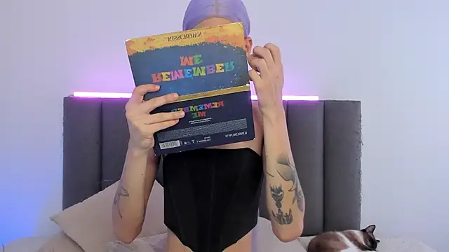 Varya Ferreira online show from 16, 9, 2025