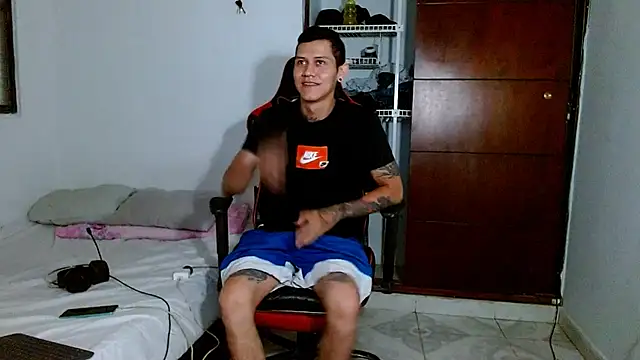 Snapshot of dickmaximum chatting on 10, 2, 2026 dickmaximum online show from 10, 2, 2026