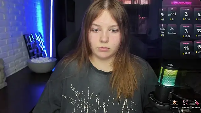 XNirvanaX online show from 6, 3, 2025