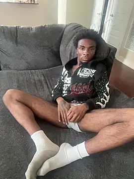 lilzaddyxh online show from 18, 11, 2025