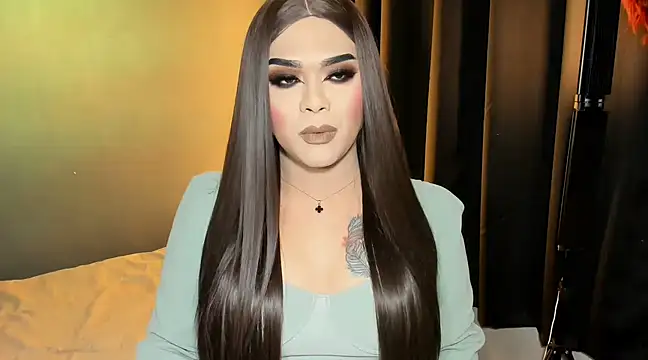 Snapshot of VictoriaEliz chatting on 9, 3, 2025 VictoriaEliz online show from 9, 3, 2025