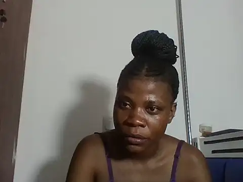 Sweetbaby004 online show from 16, 2, 2026