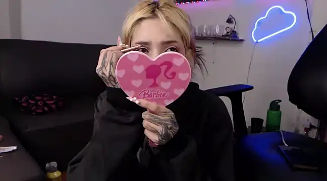 MaryJannes online show from 6, 3, 2025