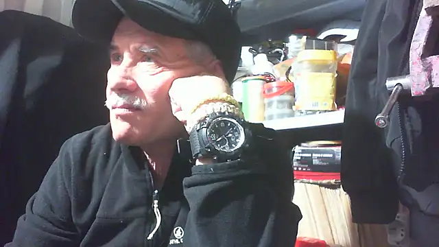 nonnomaturobisex online show from 20, 10, 2025