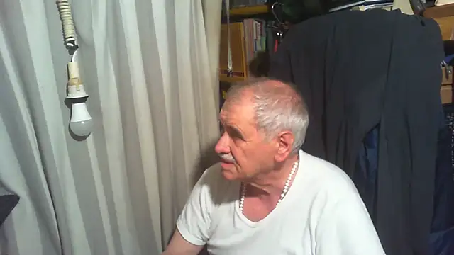 Snapshot of nonnomaturobisex chatting on 4, 5, 2026 nonnomaturobisex online show from 4, 5, 2026