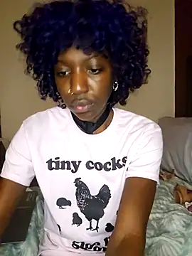 Snapshot of oliviaprettypussy chatting on 14, 11, 2025 oliviaprettypussy online show from 14, 11, 2025