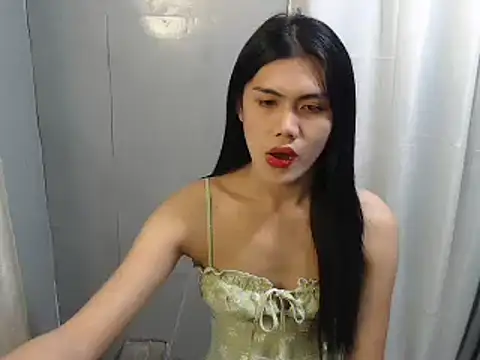 Delicate Savannah online show from 19, 1, 2025