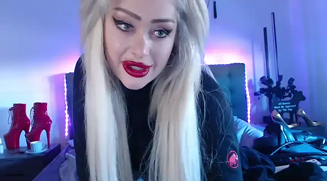 Snapshot of JennaLinn chatting on 24, 2, 2025 JennaLinn online show from 24, 2, 2025