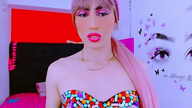 priscilahotker online show from 23, 2, 2025