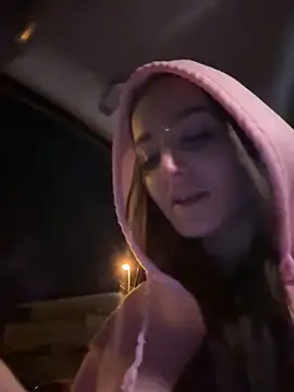 Snapshot of Zeyna1 chatting on 23, 12, 2024 Zeyna1 online show from 23, 12, 2024