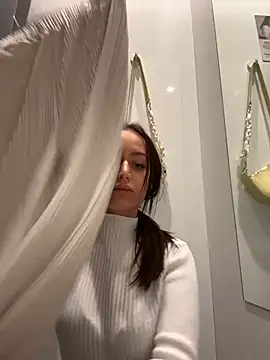 Snapshot of Zeyna1 chatting on 12, 3, 2025 Zeyna1 online show from 12, 3, 2025