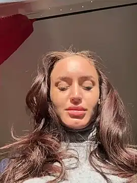 Snapshot of Zeyna1 chatting on 18, 3, 2025 Zeyna1 online show from 18, 3, 2025