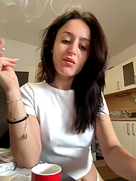 Snapshot of Zeyna1 chatting on 28, 9, 2025 Zeyna1 online show from 28, 9, 2025