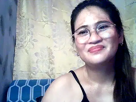 Amazing Angel22 online show from 28, 10, 2025