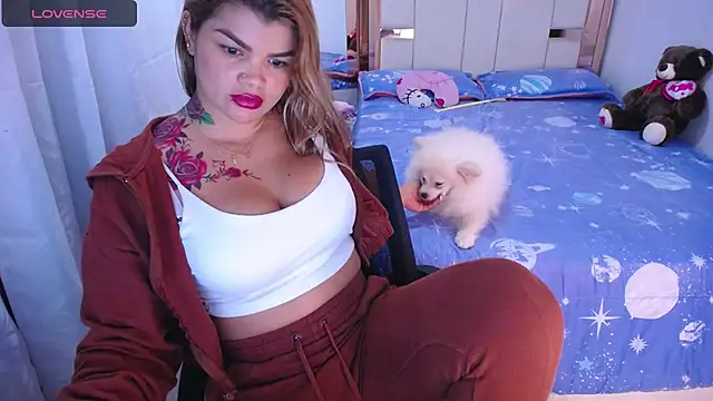 sara  stone1 online show from 18, 3, 2025