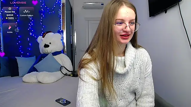 KateJonson online show from 5, 1, 2025