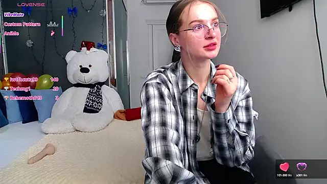 KateJonson online show from 20, 2, 2025