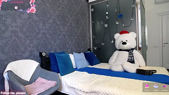 KateJonson online show from 9, 9, 2025