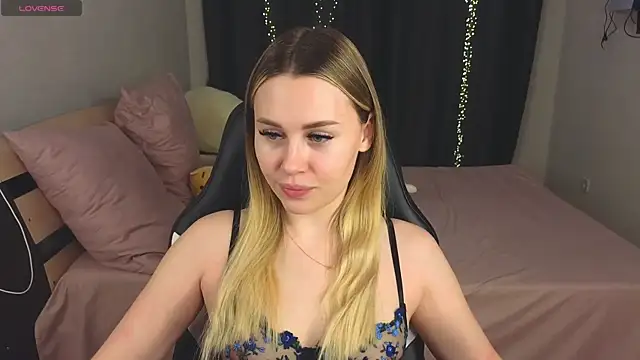 Alenca hot sex online show from 17, 1, 2025