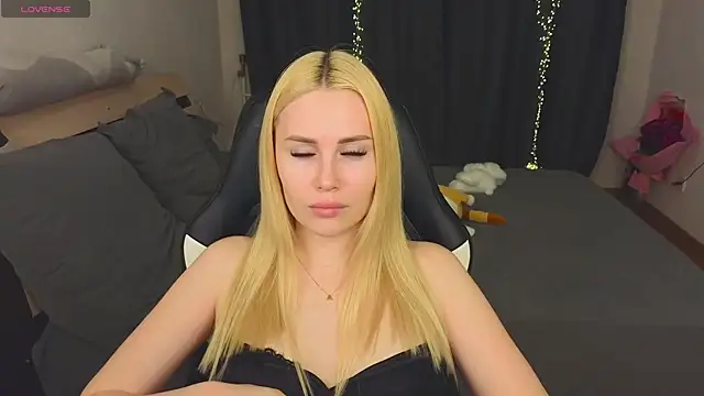 Alenca hot sex online show from 2, 3, 2025