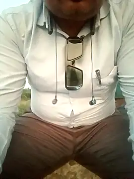 Desi Londa 143 online show from 11, 3, 2025