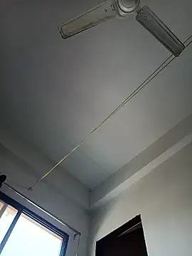 Desi Londa 143 online show from 14, 3, 2025