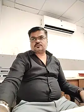 Desi Londa 143 online show from 2, 3, 2026