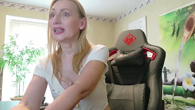 HotLana69 online show from 20, 4, 2026