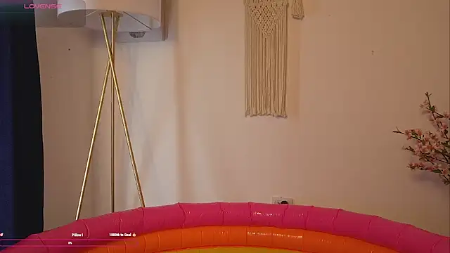 bunnycuteshy online show from 7, 10, 2025