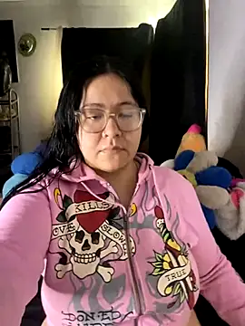 MsConejitaa online show from 2, 12, 2025