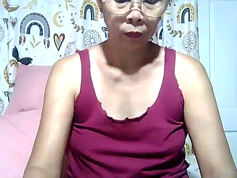 urwife tobe online show from 28, 4, 2026