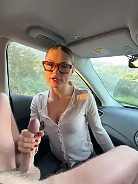 Nicoleevien online show from 12, 3, 2026