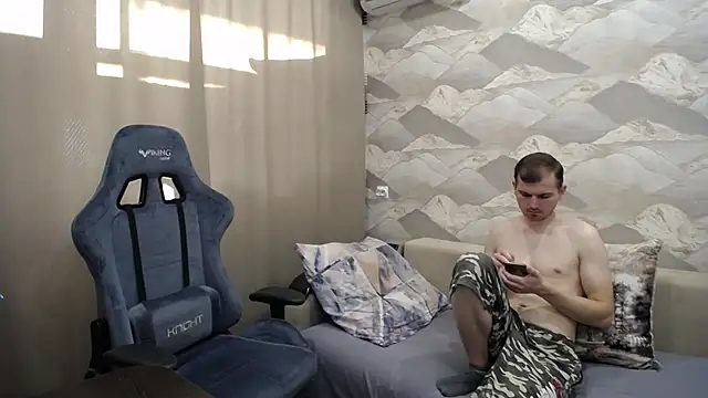 SerzhKorol1 online show from 4, 11, 2025