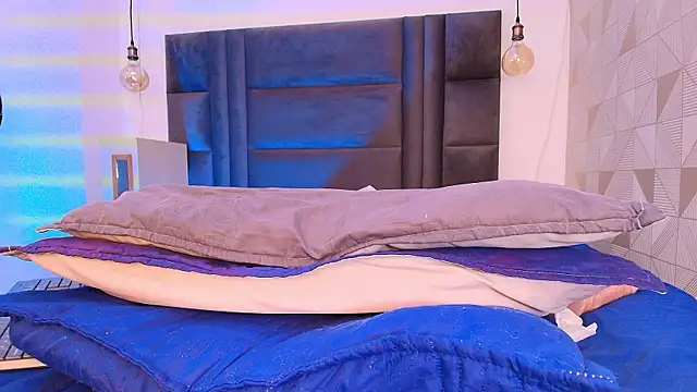 arletmss online show from 17, 1, 2025