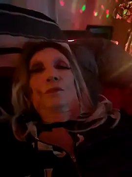 Snapshot of Vonniecd chatting on 14, 2, 2025 Vonniecd online show from 14, 2, 2025