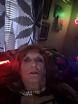 Snapshot of Vonniecd chatting on 9, 11, 2025 Vonniecd online show from 9, 11, 2025