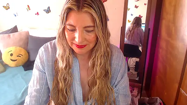 Jolie-Mature online show from 16, 10, 2025