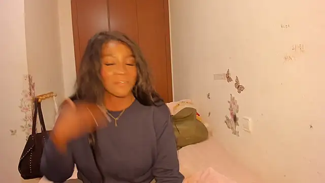 viioolleettaa online show from 7, 4, 2026