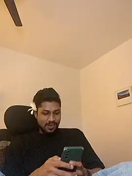  IRRESISTIBLE  online show from 18, 1, 2025