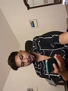  IRRESISTIBLE  online show from 20, 3, 2025