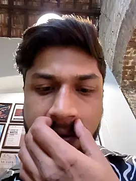  IRRESISTIBLE  online show from 6, 2, 2026